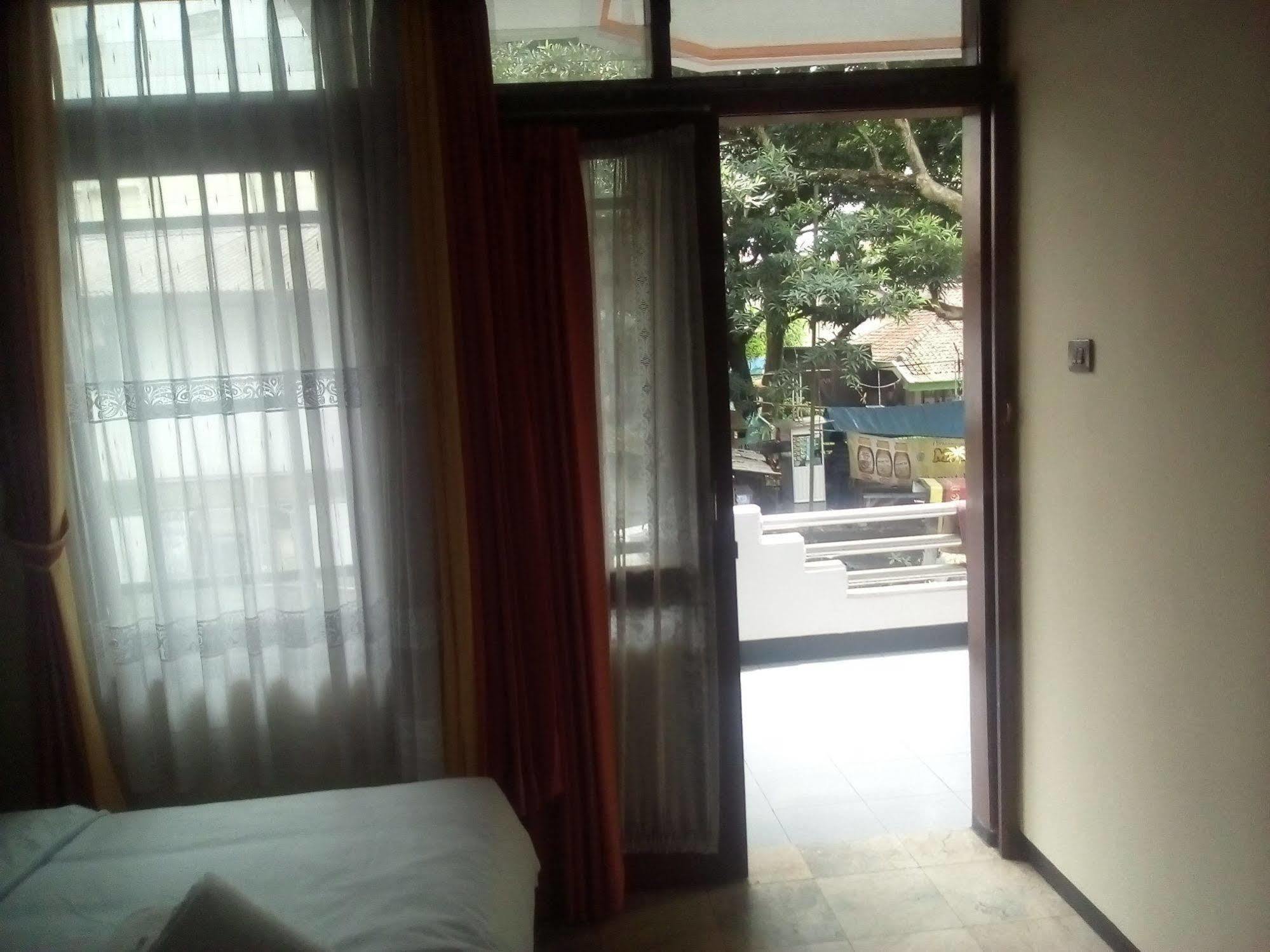 Simply Homy Guest House Pasteur Μπαντούνγκ Εξωτερικό φωτογραφία